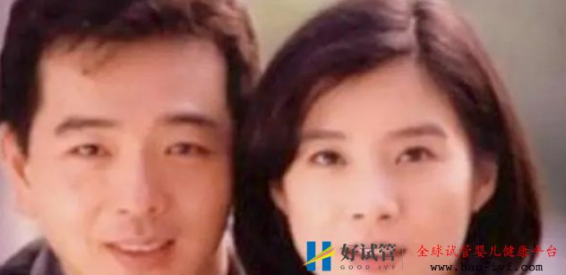 64歲張晨光曾連續四年,送謝美惠99朵玫瑰,為生子做試管嬰兒(圖8)
