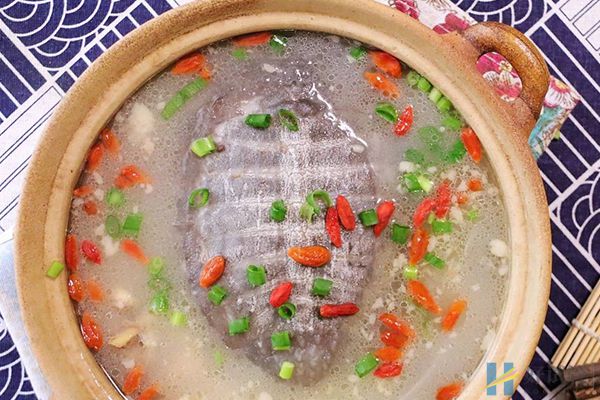 臨產期不能吃甲魚